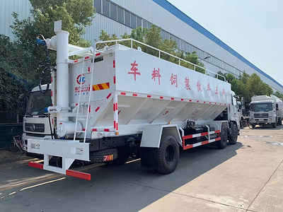 東風天錦小(xiǎo)三軸30方15噸散裝飼料運輸車(chē)圖片